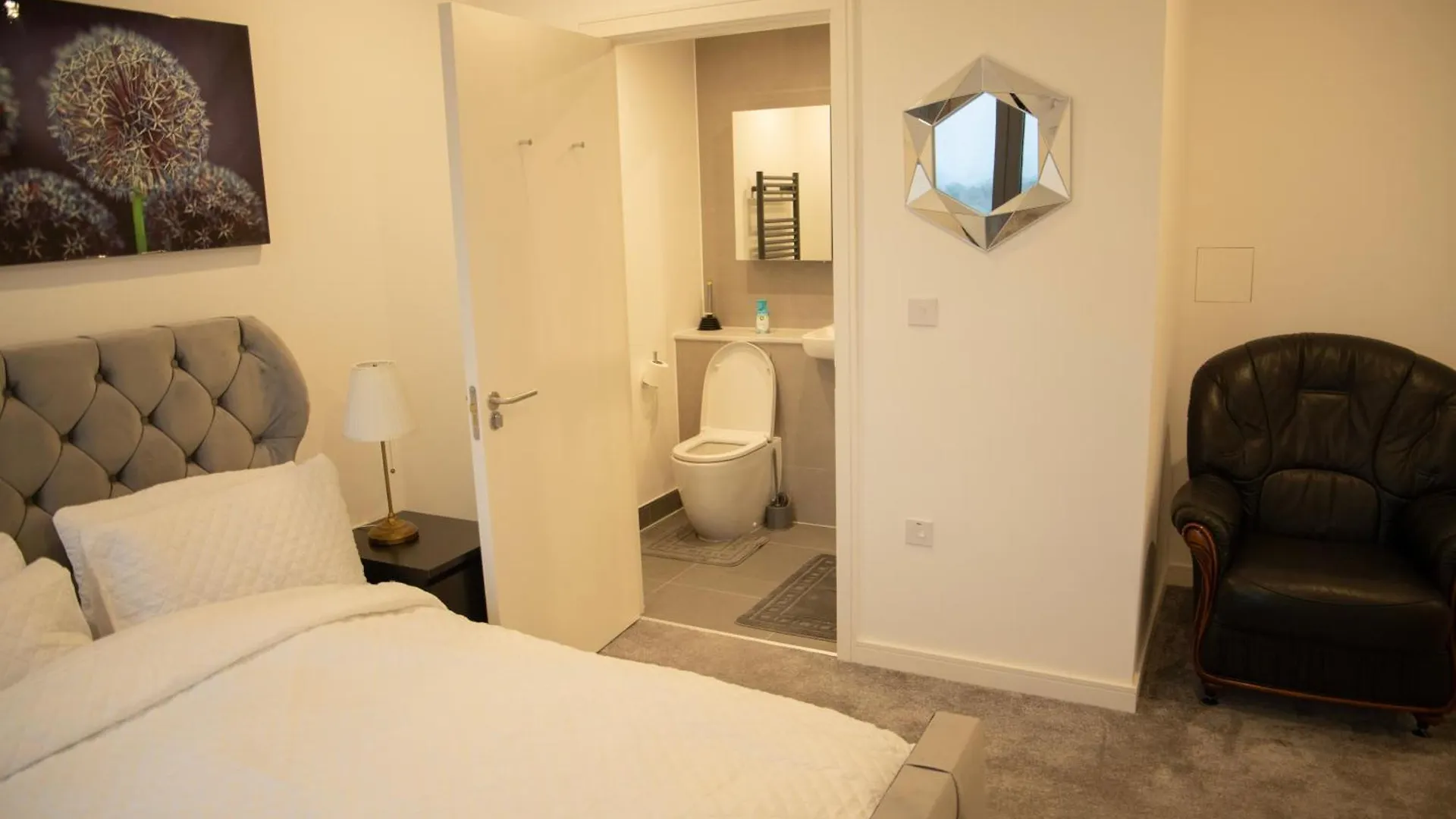 Jgb 2-Bed Apartment In London United Kingdom